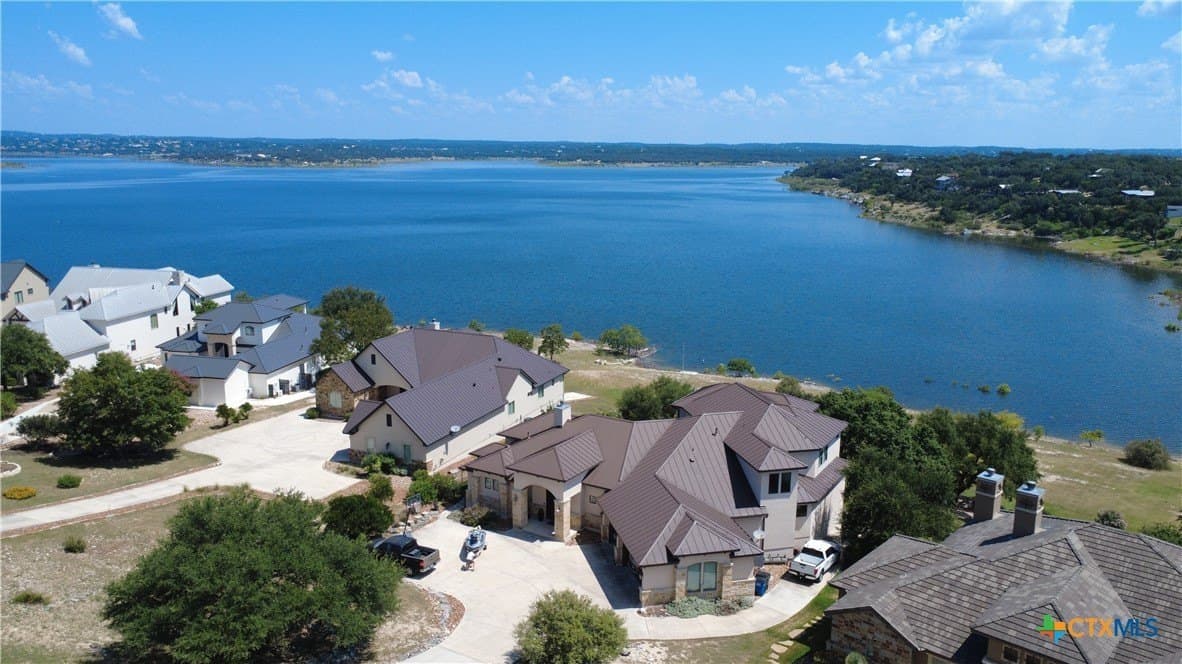 0.84 acres in Comal County - photo 25
