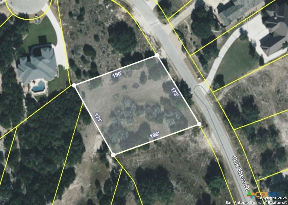 0.84 acres in Comal County - photo 12