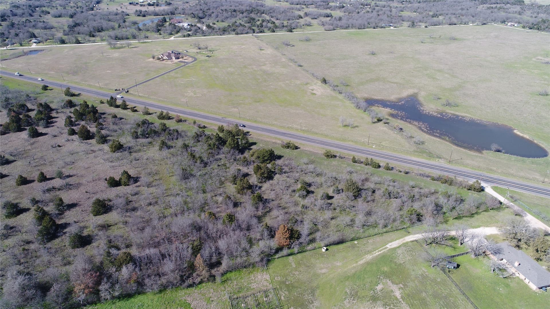 18.58 acres in Navarro County - photo 9