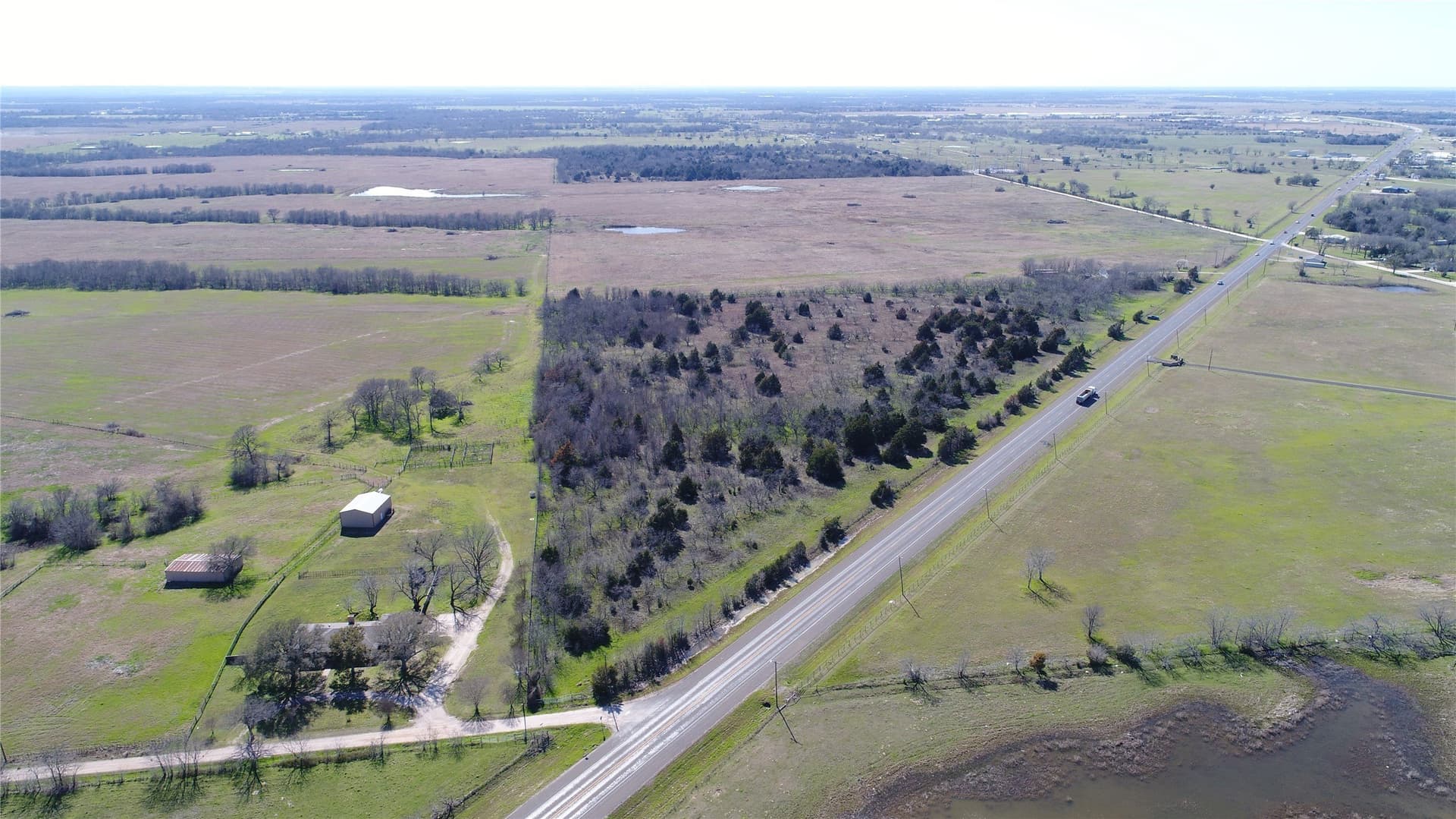 18.58 acres in Navarro County - photo 7