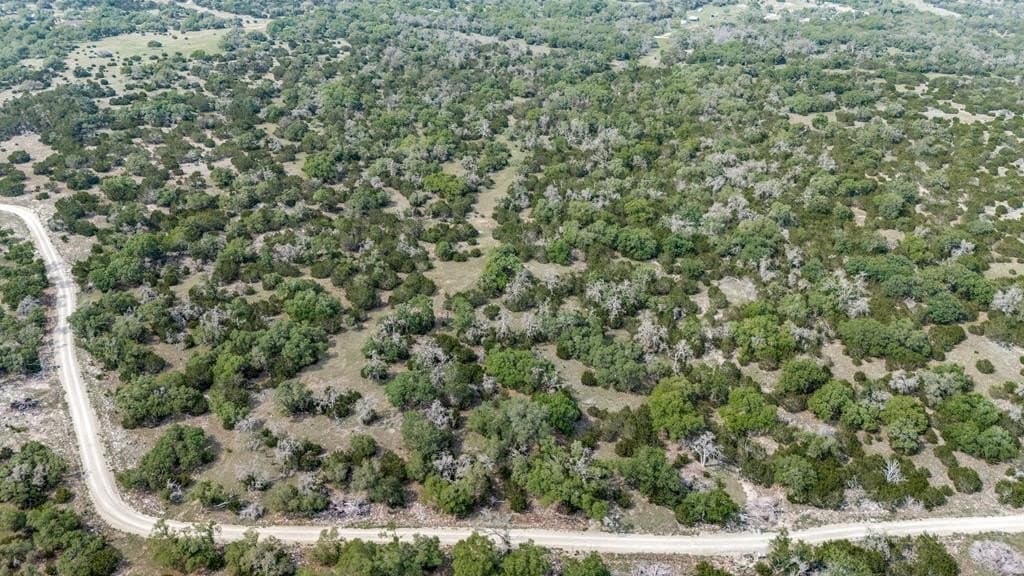 32 acres in Gillespie County