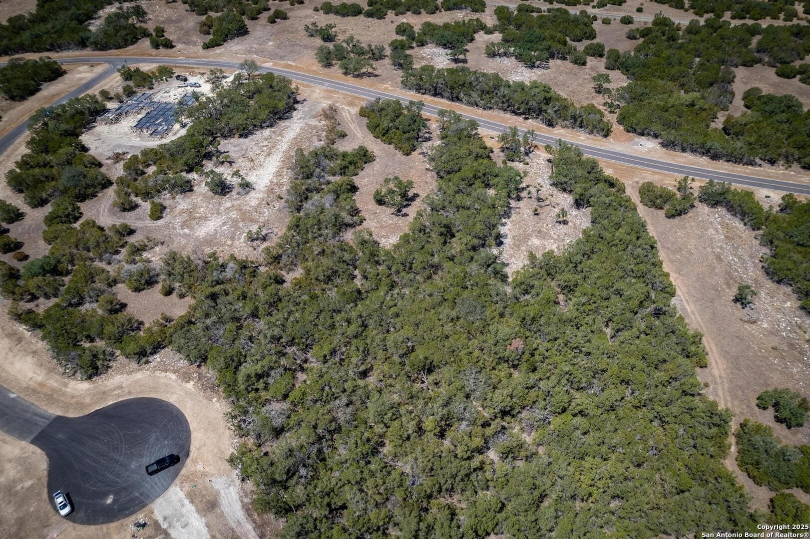 2.3 acres in Kendall County gallery image 2