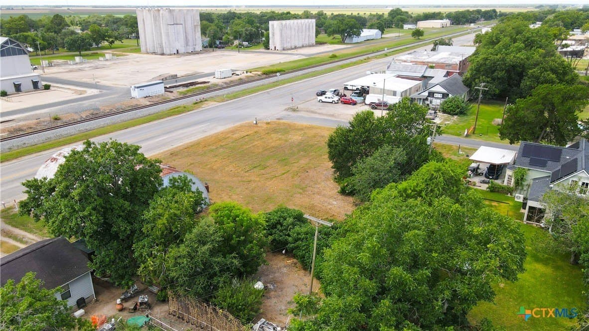 0.54 acres in Wharton County - photo 5