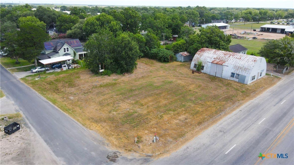 0.54 acres in Wharton County - photo 2
