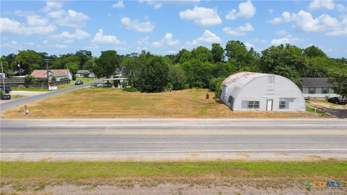 0.54 acres in Wharton County - photo 13