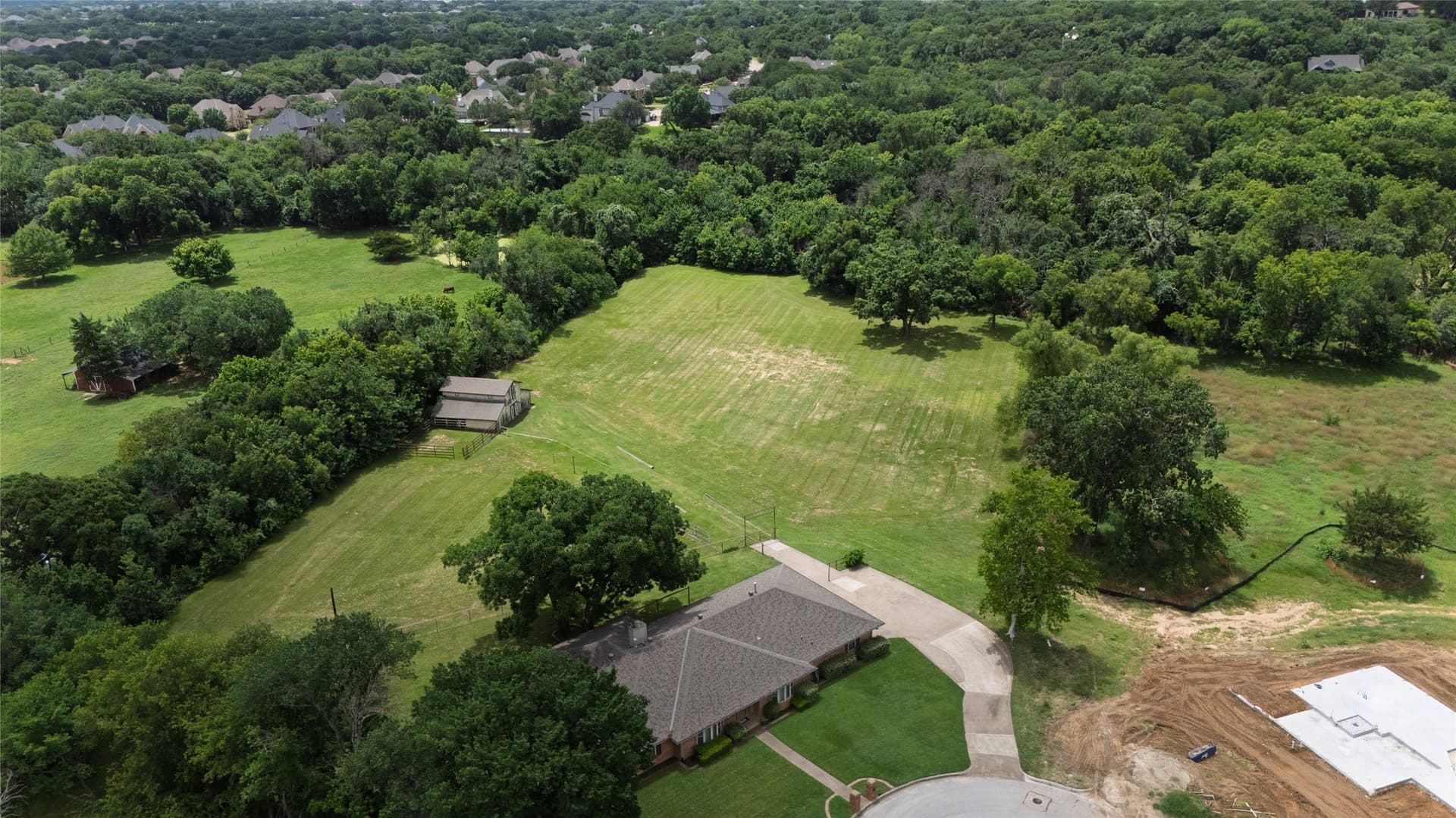 4.71 acres in Tarrant County - photo 7