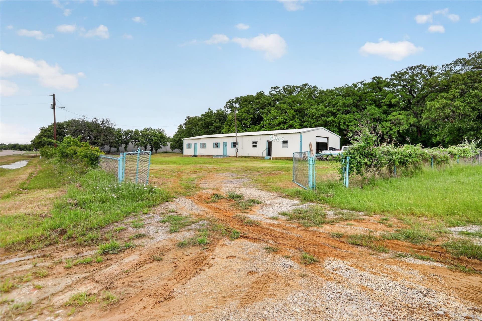 18.29 acres in Johnson County - photo 7
