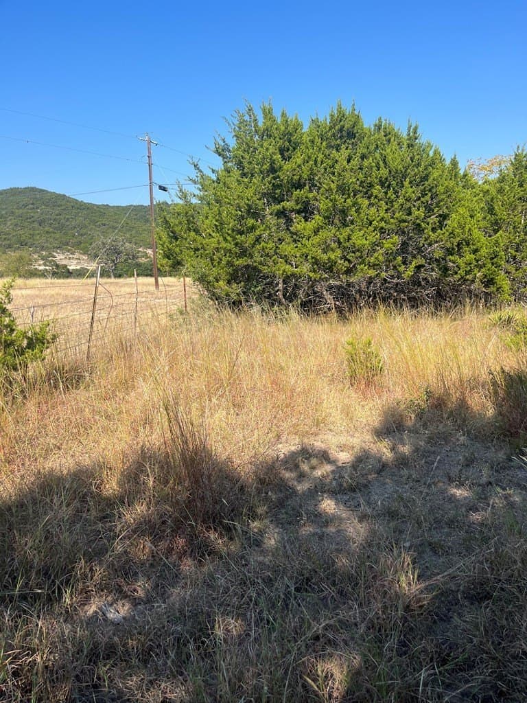 3.09 acres in Bandera County - photo 22