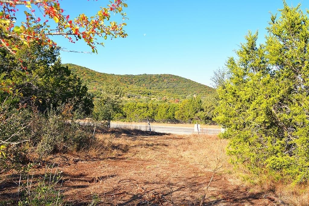 3.09 acres in Bandera County - photo 11
