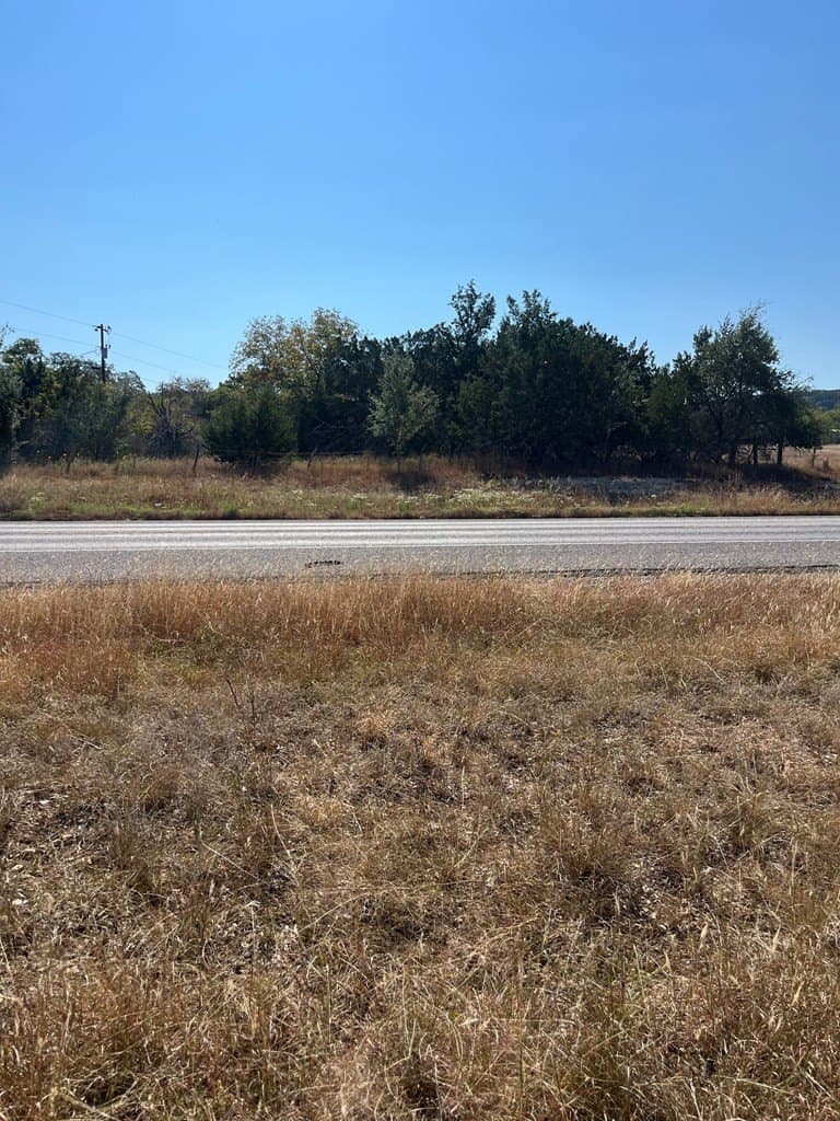 3.09 acres in Bandera County - photo 13