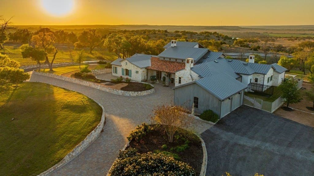 56.02 acres in Gillespie County gallery image 2