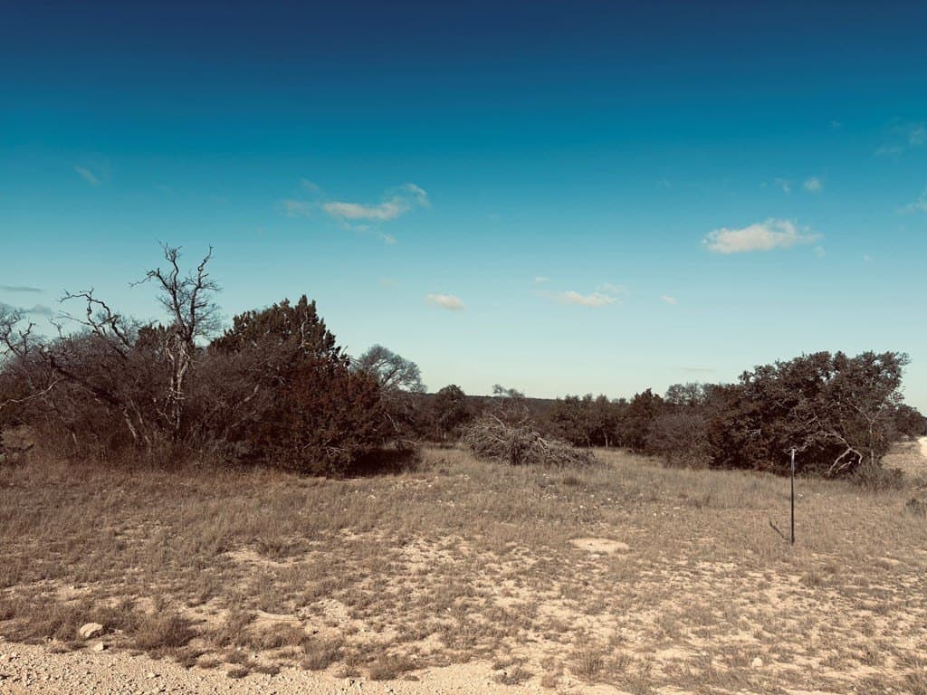 36.09 acres in Schleicher County - photo 9