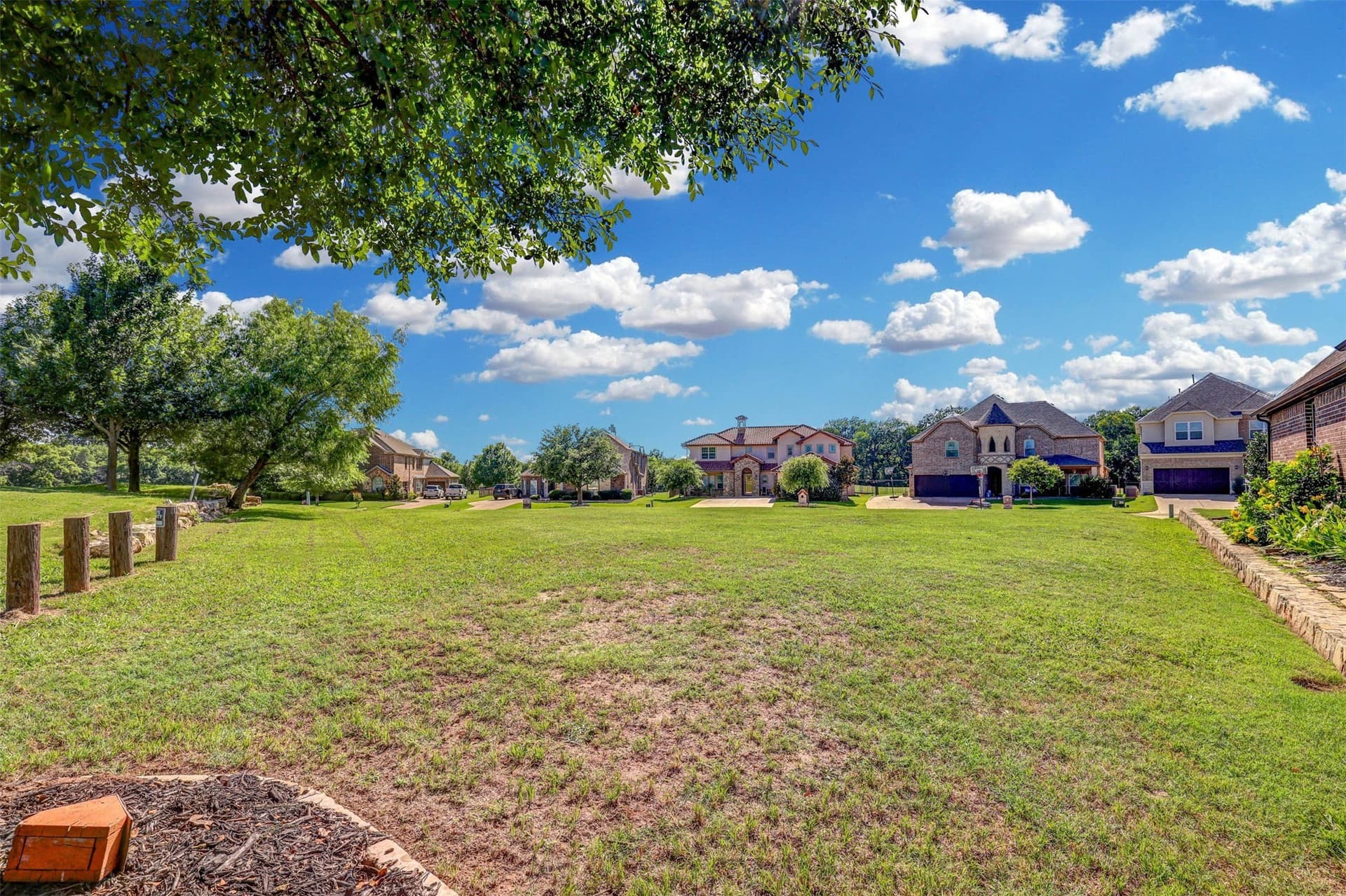 0.3 acres in Tarrant County gallery image 3