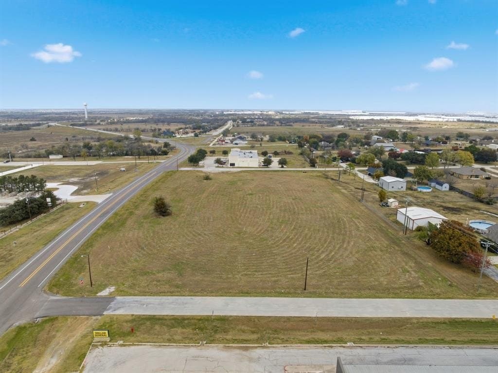 3.28 acres in Tarrant County gallery image 2