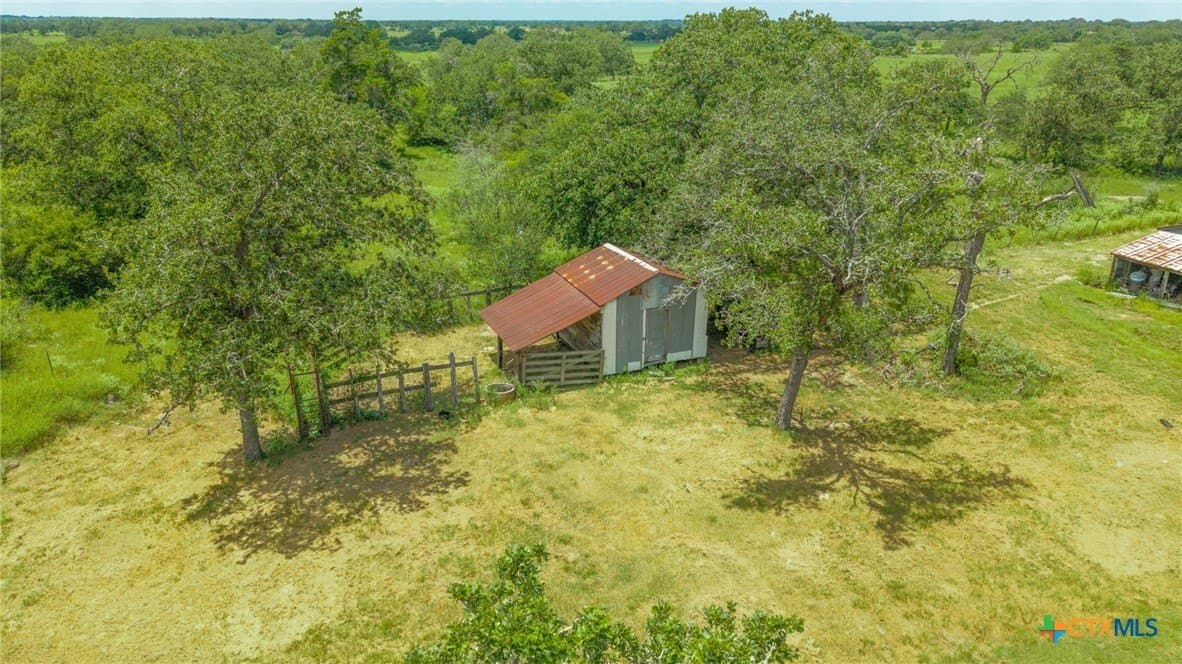 15.8 acres in Lavaca County - photo 8