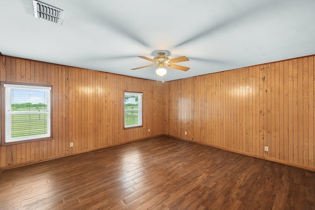 30 acres in Lavaca County - photo 12