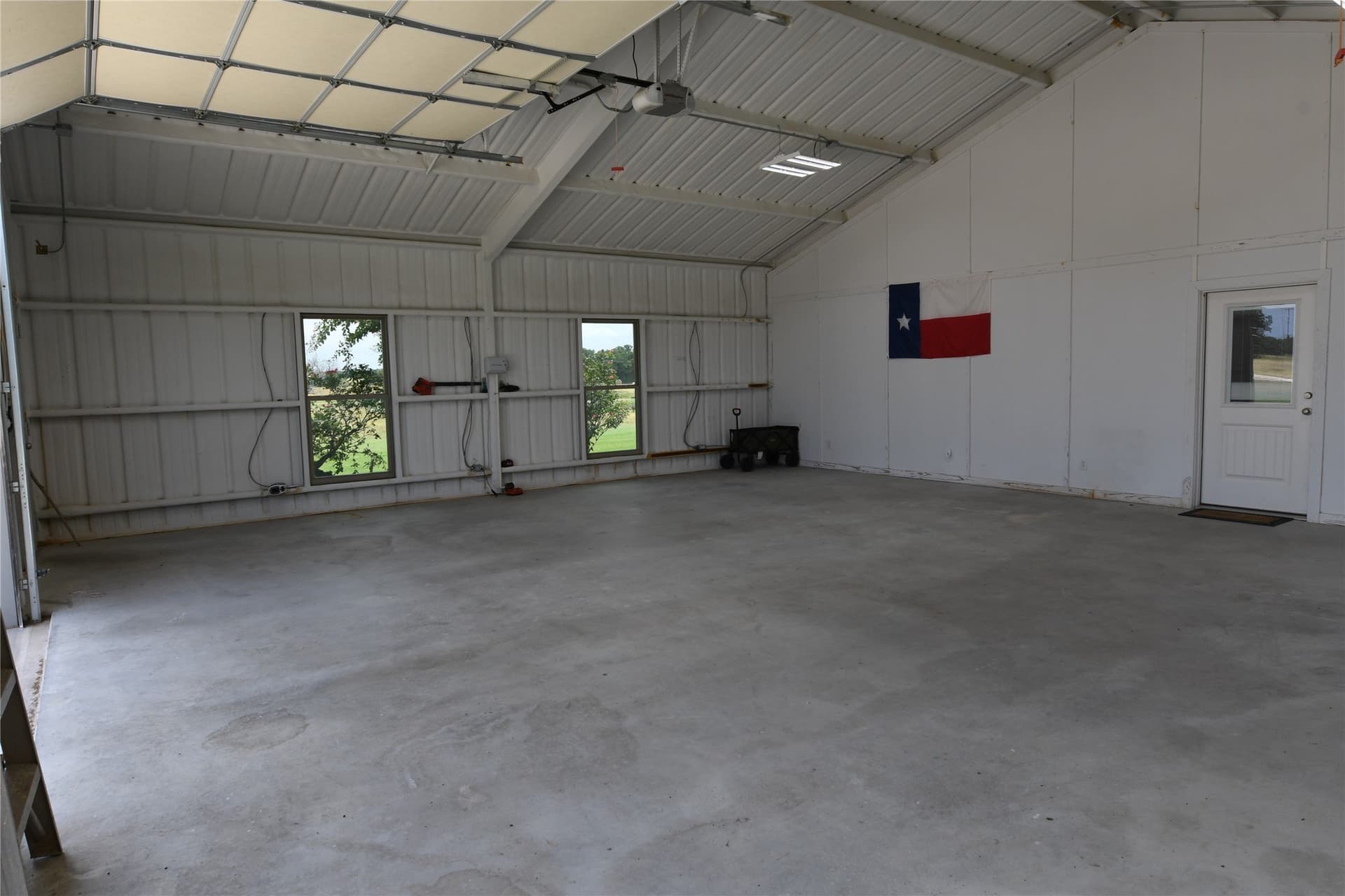 29.85 acres in Montague County - photo 26