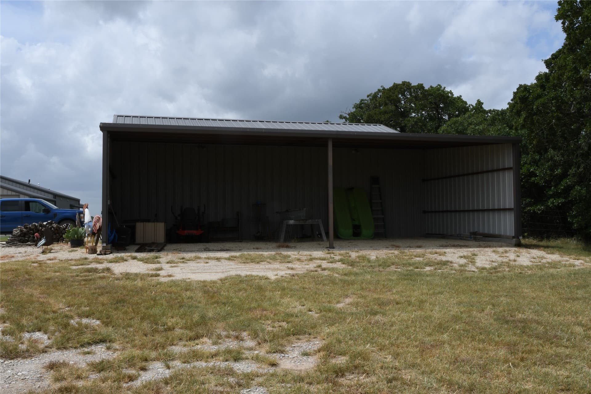 29.85 acres in Montague County - photo 34