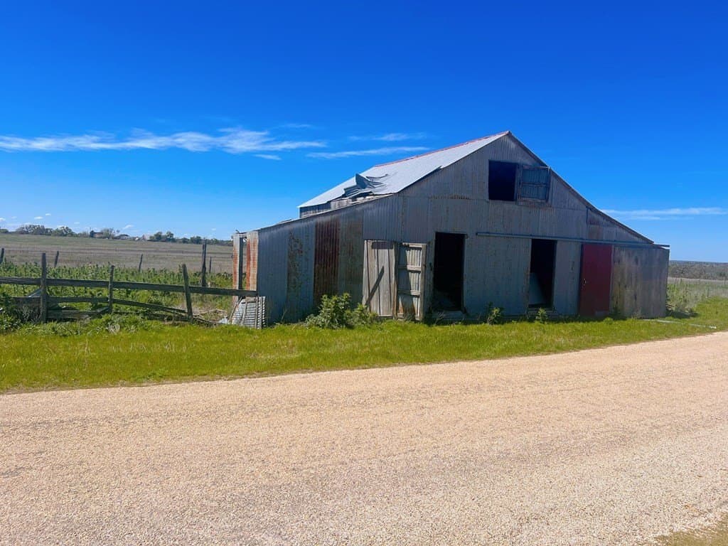 15.2 acres in Gillespie County - photo 5