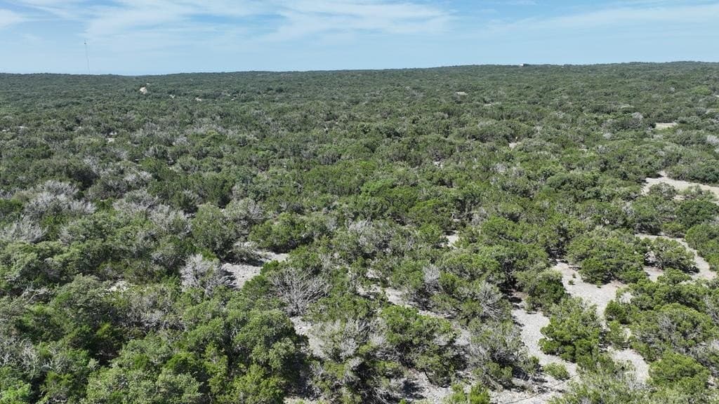 215.93 acres in Edwards County - photo 19