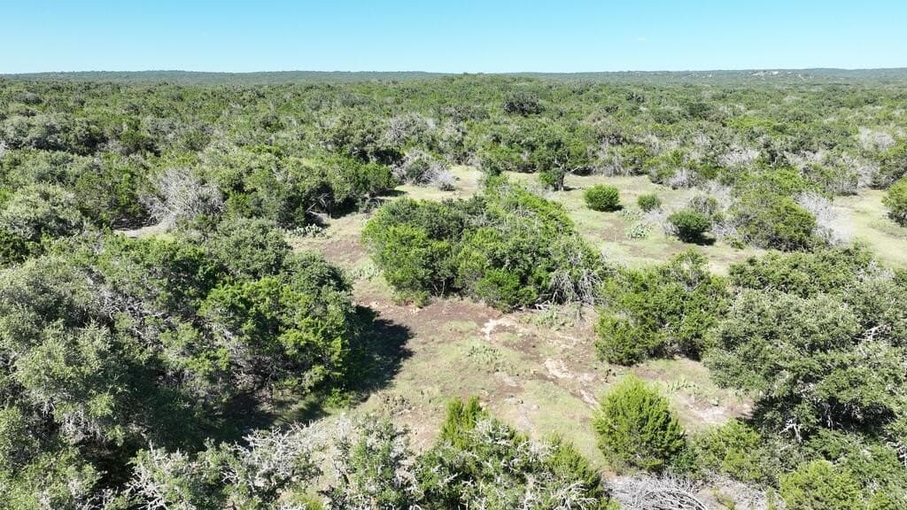 215.93 acres in Edwards County - photo 21