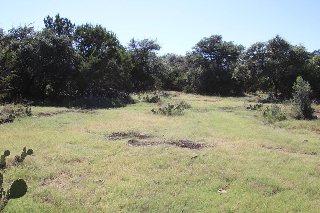 215.93 acres in Edwards County - photo 30