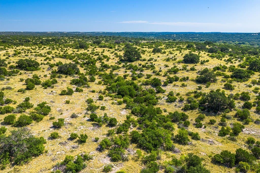 576.14 acres in Sutton County - photo 8