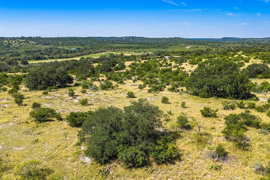 576.14 acres in Sutton County - photo 20
