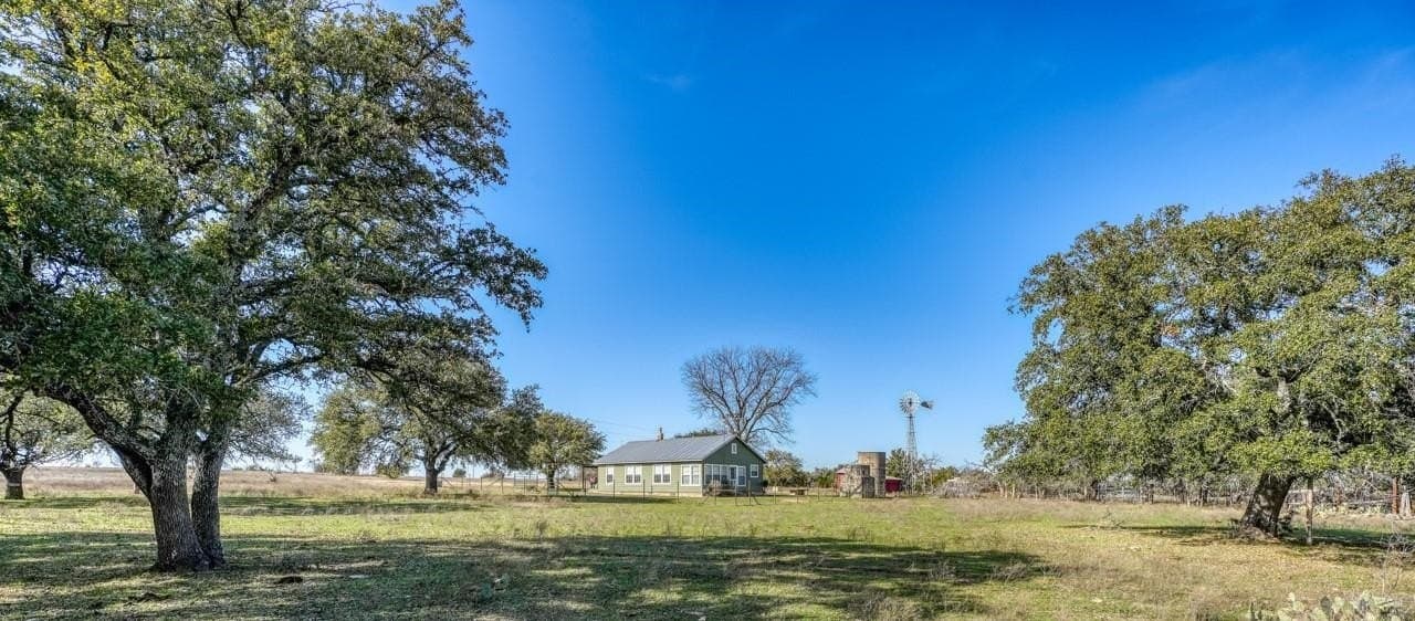 267.3 acres in Lampasas County gallery image 3