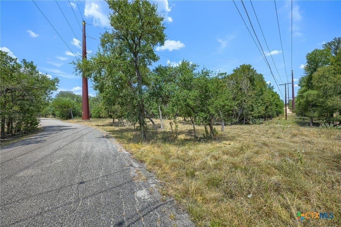 6 acres in Hays County - photo 14