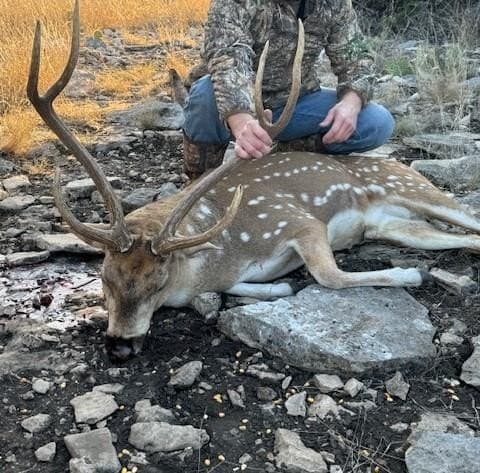 69 acres in Edwards County