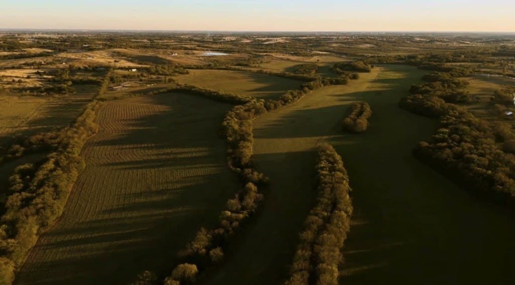 160.73 acres in Ellis County - photo 10