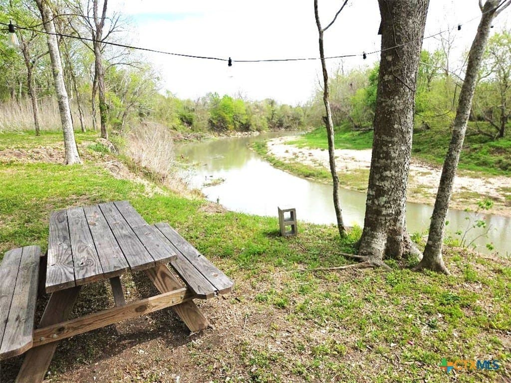 5.51 acres in Victoria County