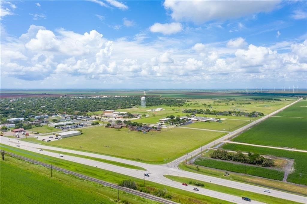 9.26 acres in San Patricio County gallery image 2