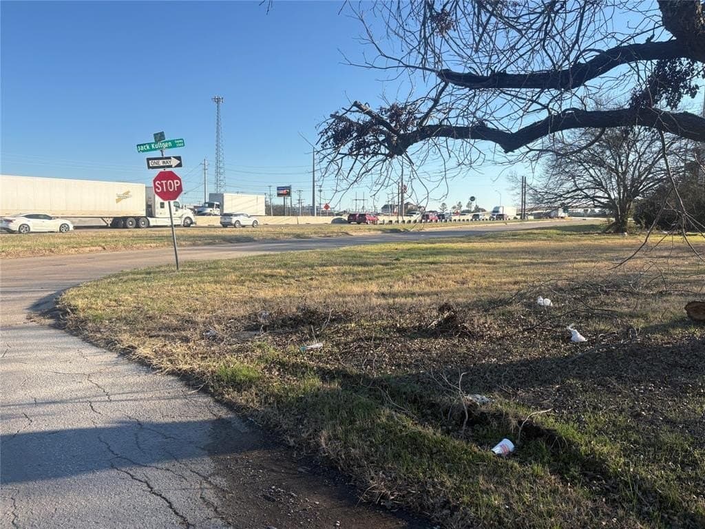 0.23 acres in McLennan County gallery image 2