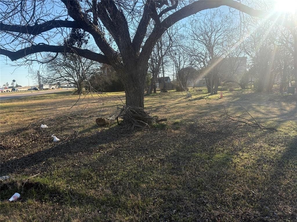 0.23 acres in McLennan County