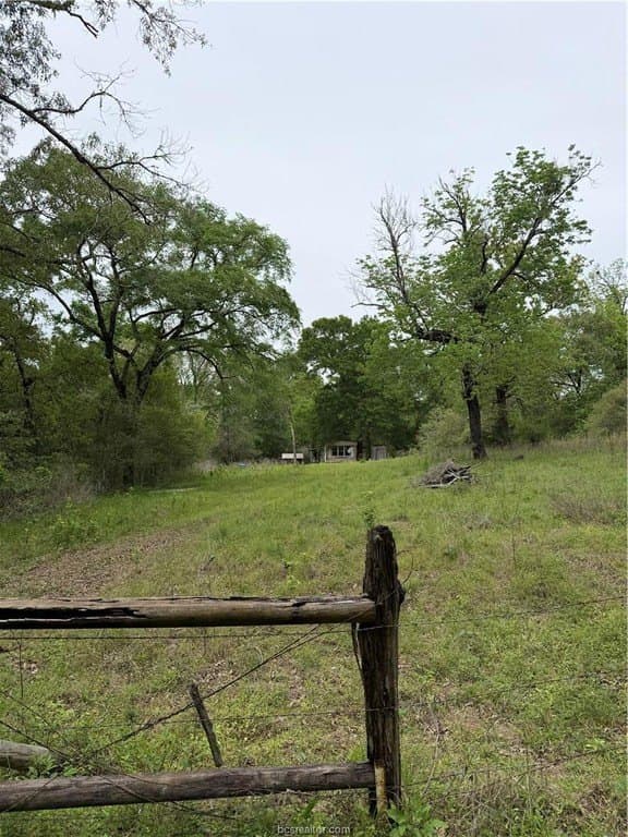 4.92 acres in Leon County - photo 5