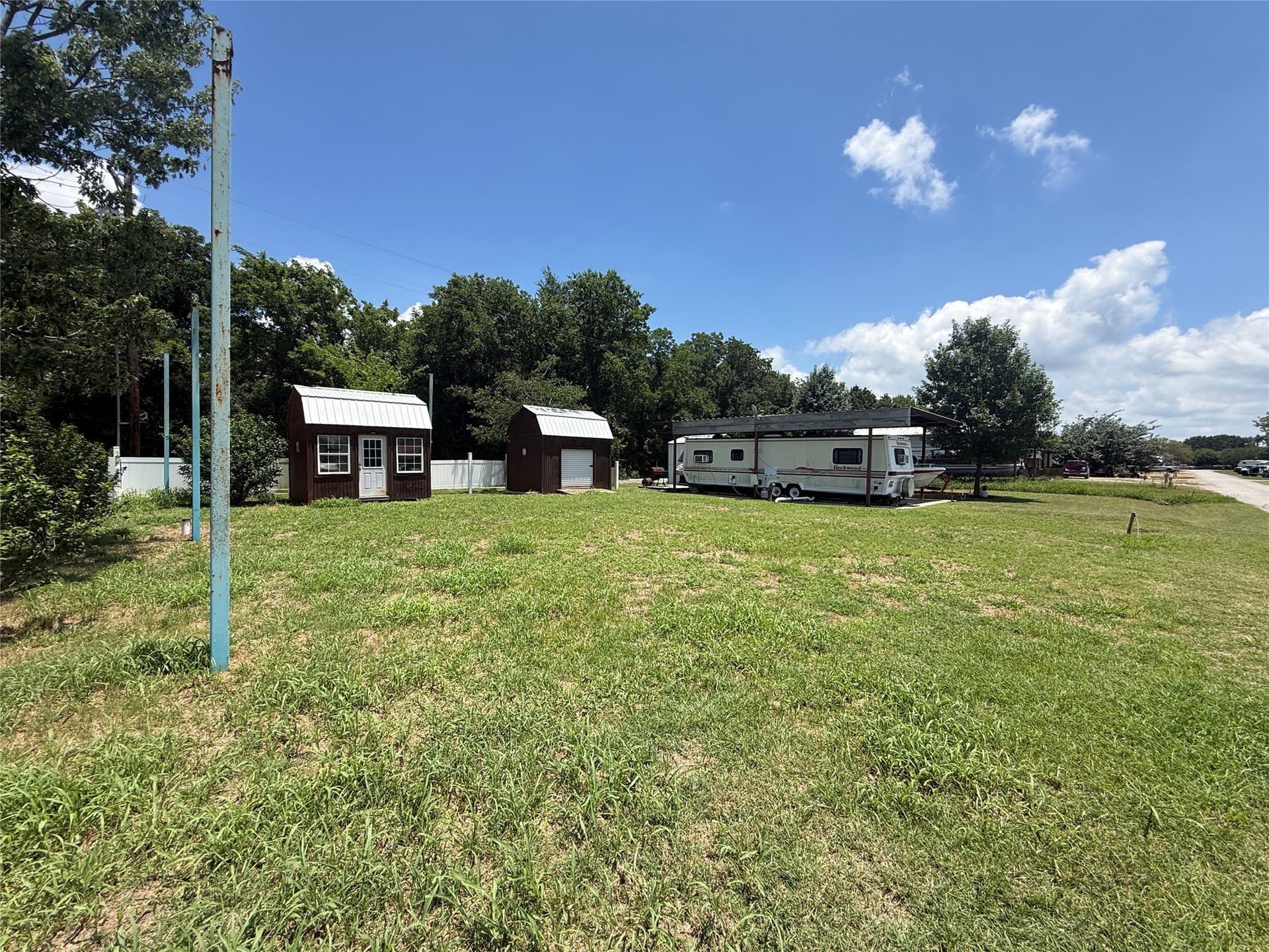 0.05 acres in Navarro County - photo 16