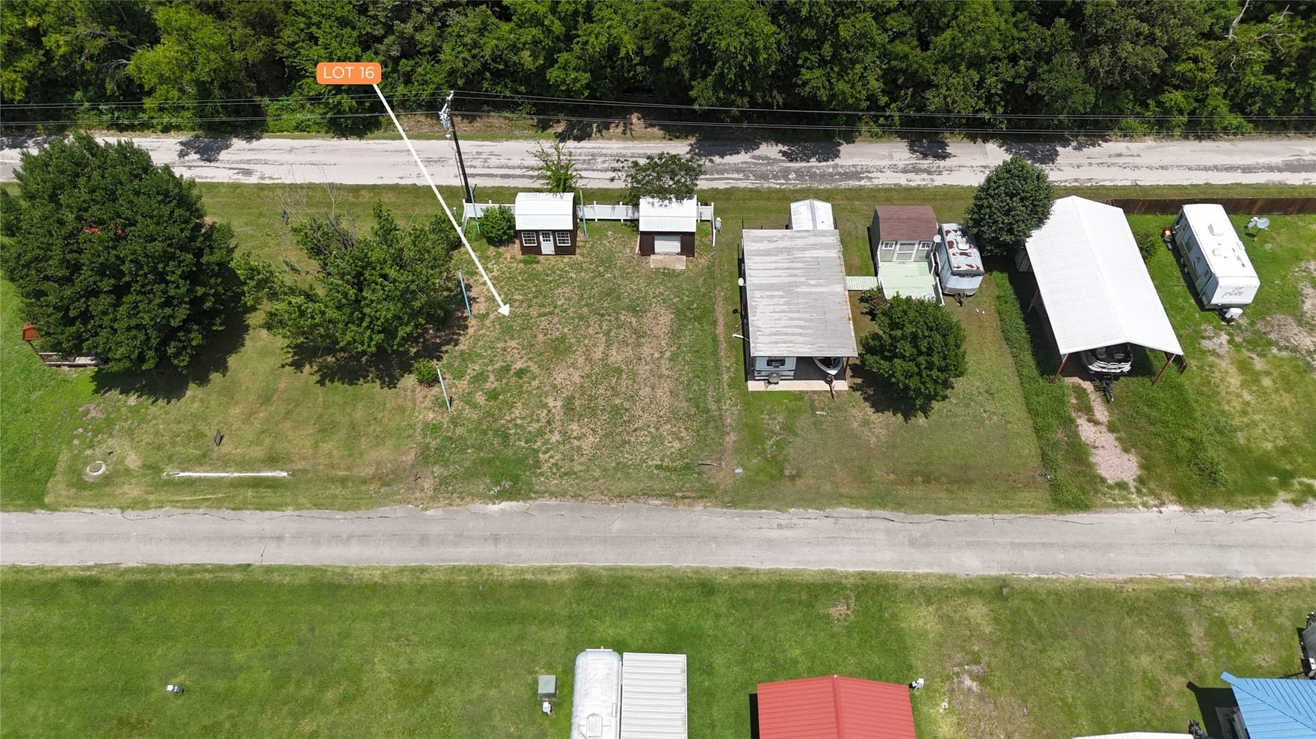 0.05 acres in Navarro County - photo 21