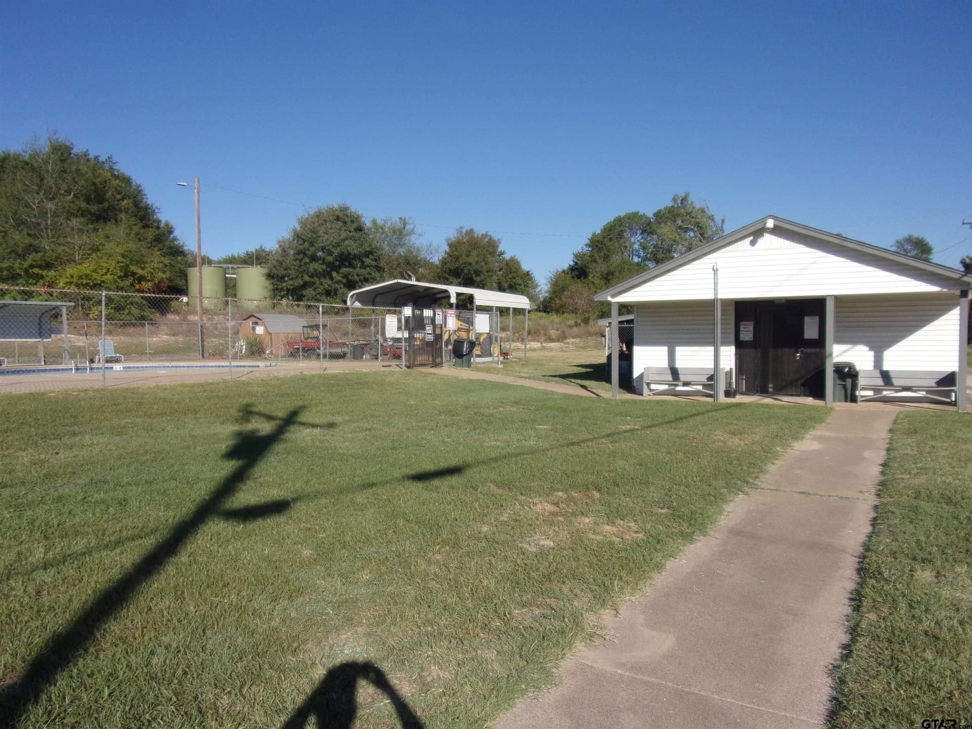 0.19 acres in Van Zandt County - photo 9