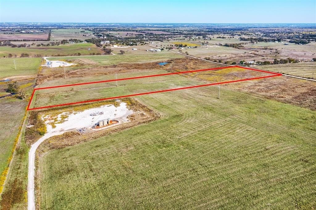 11 acres in Johnson County featured view