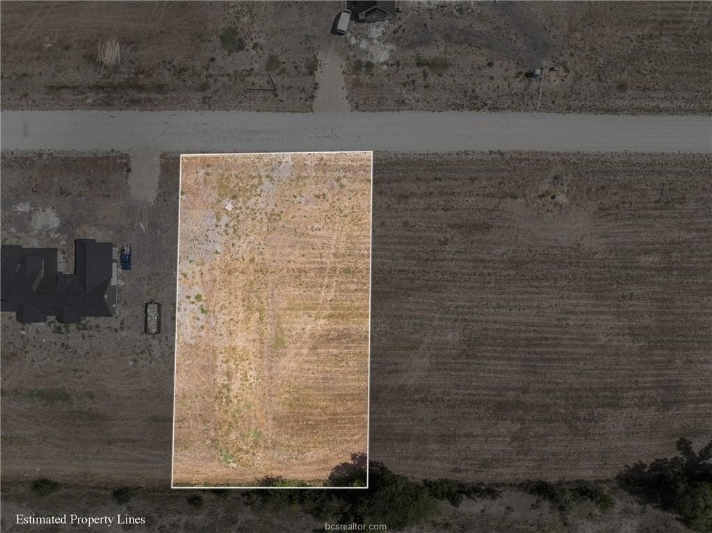 1.04 acres in Burleson County - photo 3