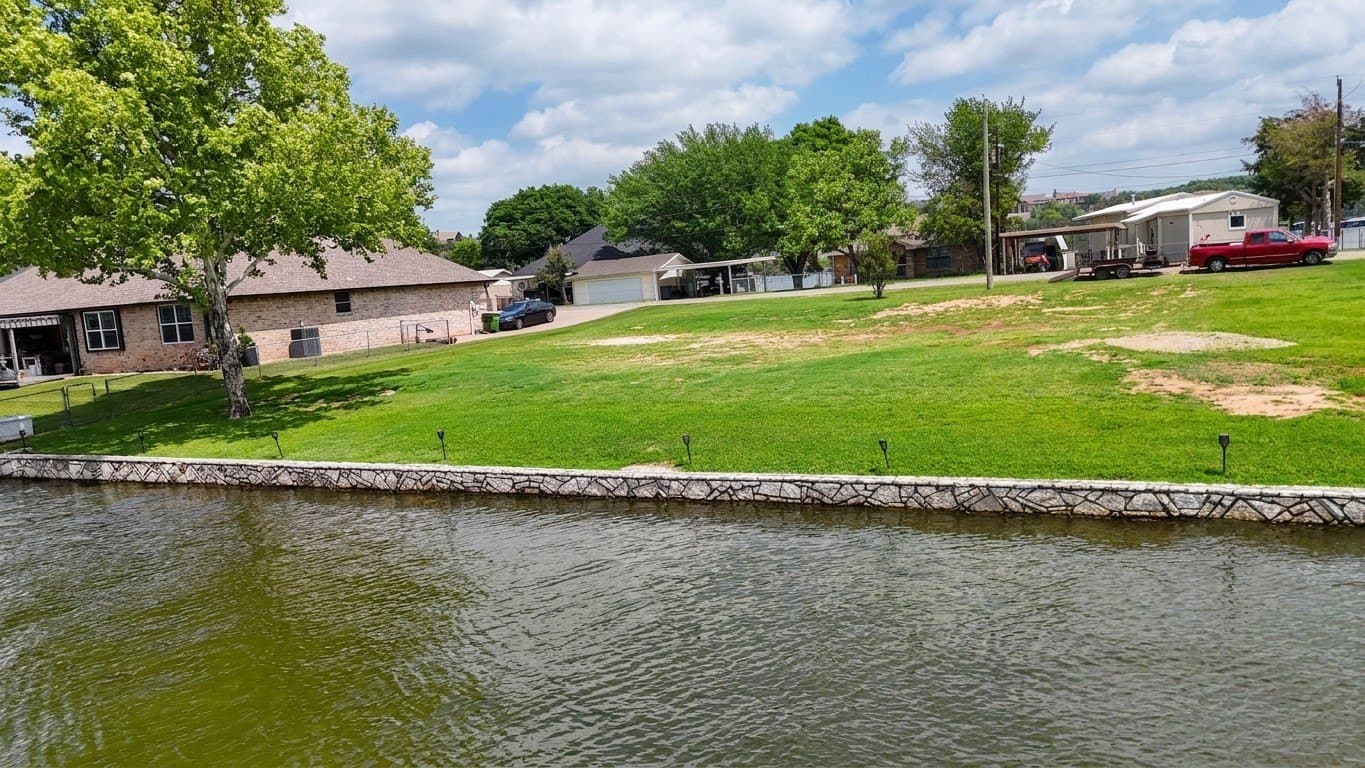 0.15 acres in Hood County gallery image 4