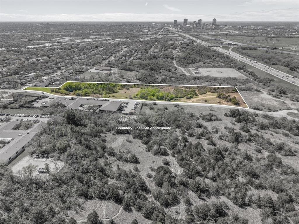 5.27 acres in Tarrant County