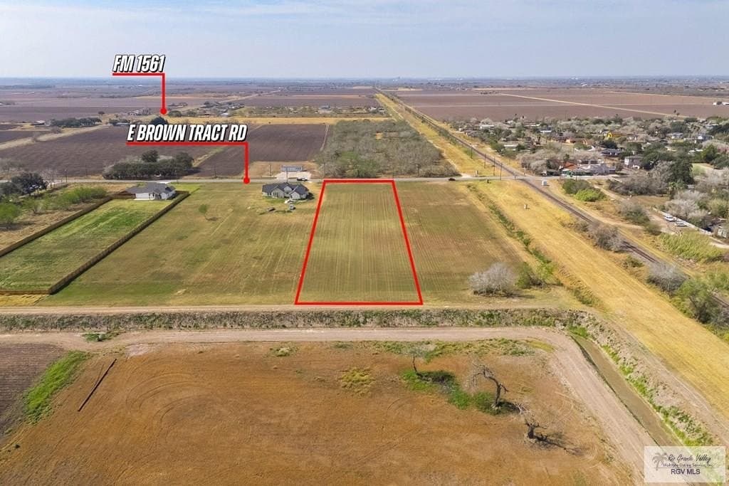 1.55 acres in CAMERON County gallery image 2