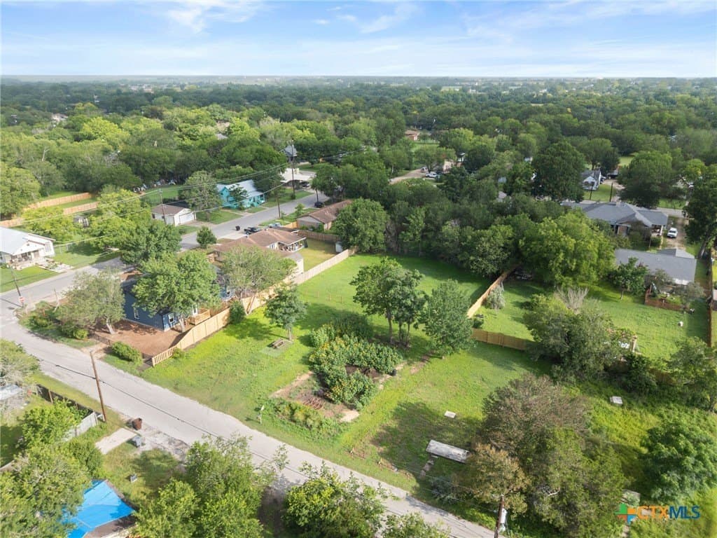 0.48 acres in Caldwell County - photo 13