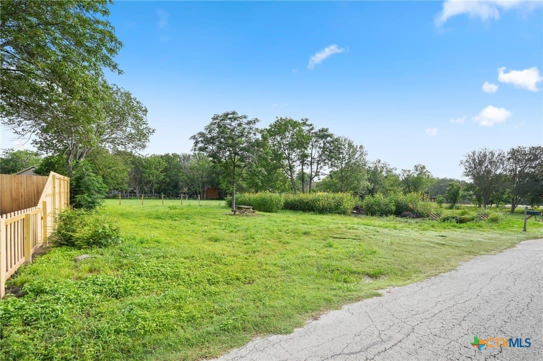 0.48 acres in Caldwell County - photo 8