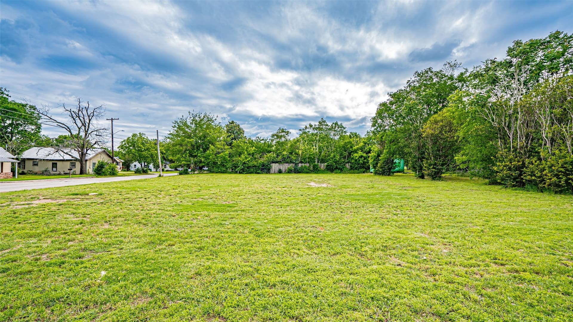 0.35 acres in Erath County - photo 24