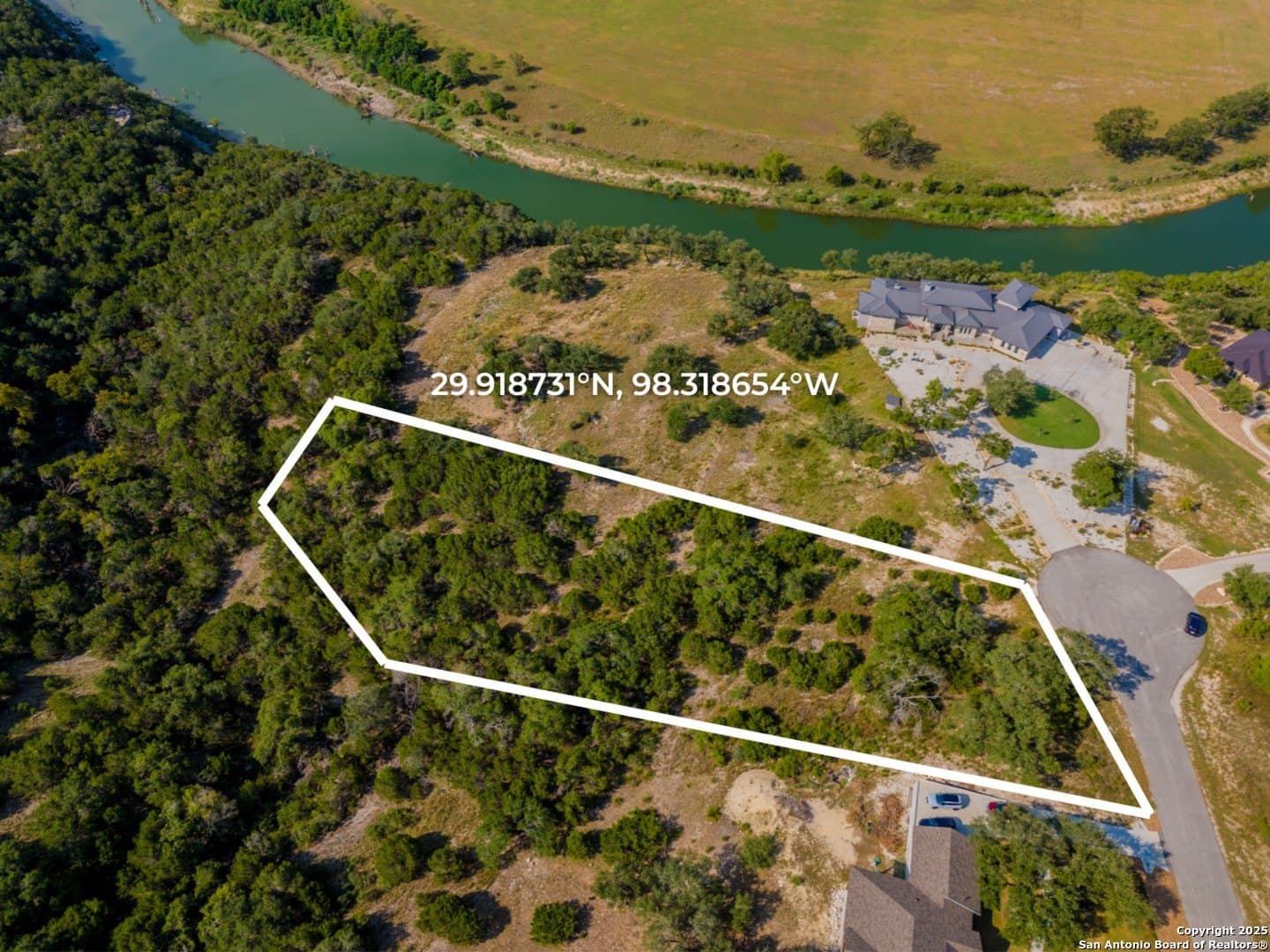 2.17 acres in Comal County