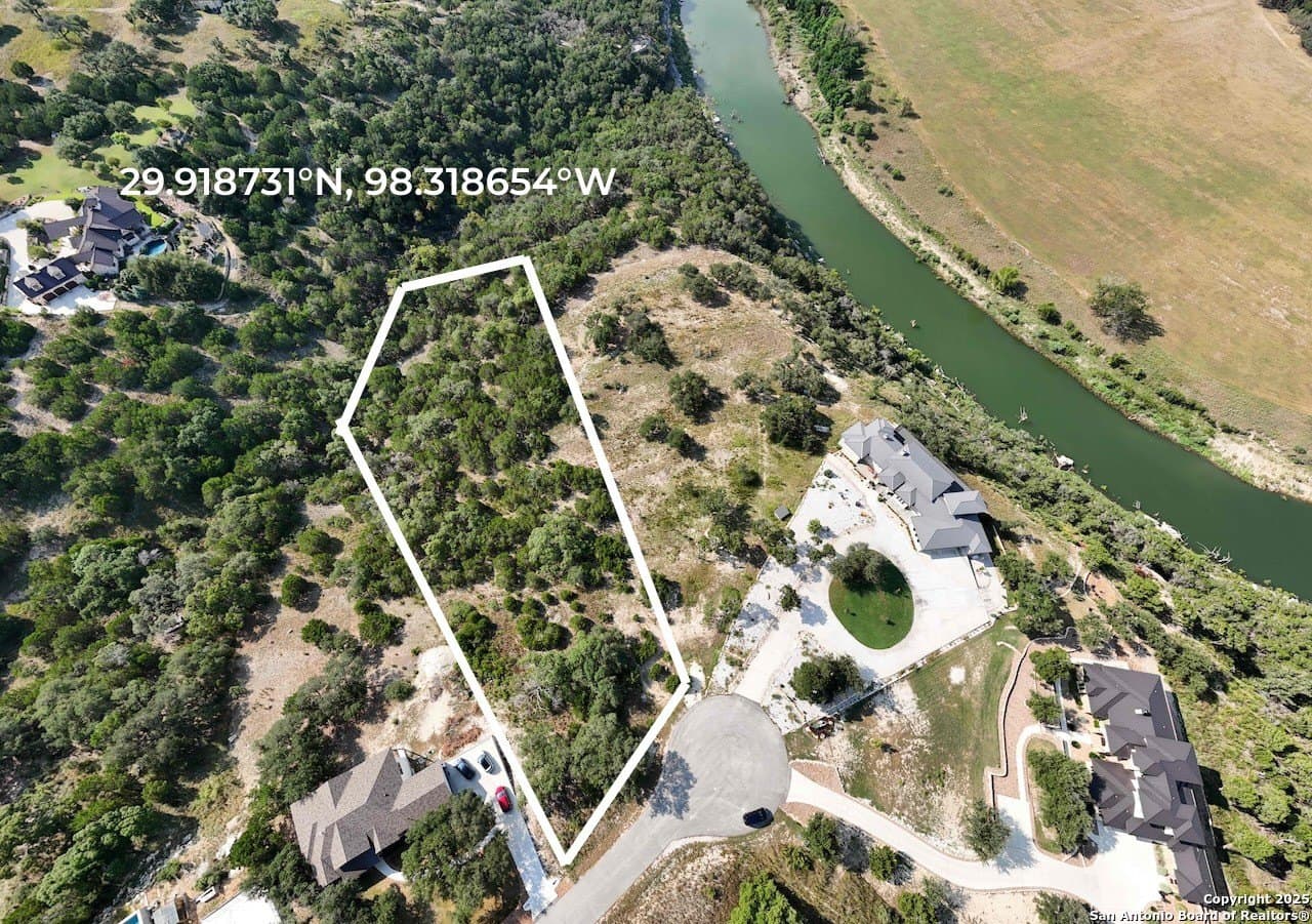 2.17 acres in Comal County - photo 7
